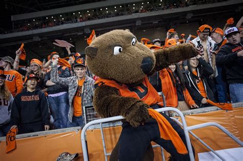 The Cultural Significance of Benny Beaver: An Icon of Oregon State University